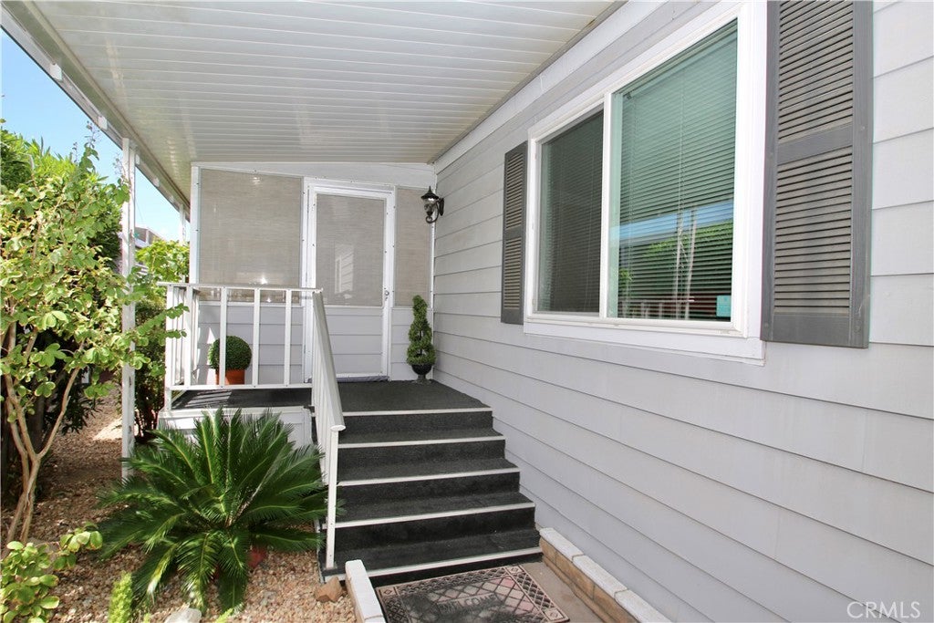 54999 Martinez Trail 55