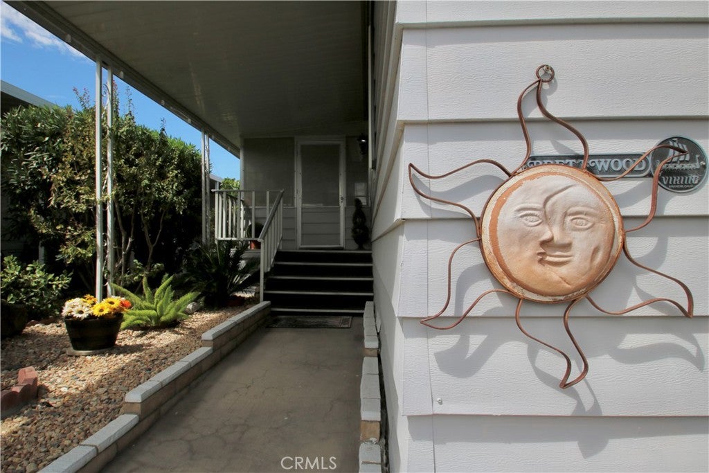 54999 Martinez Trail 55