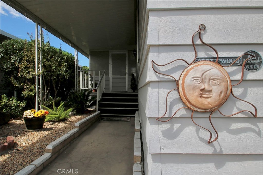 54999 Martinez Trail 55
