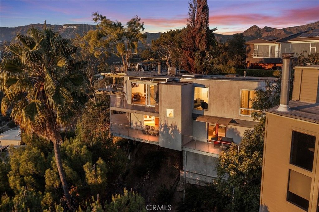 Photo of 5675 Spreading Oak Drive, Los Angeles, CA 90068 (MLS # BB25255414)