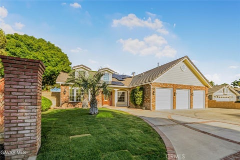 Photo of 1310 Caren Court Court, Lancaster, CA 93534 (MLS # SR26228917)