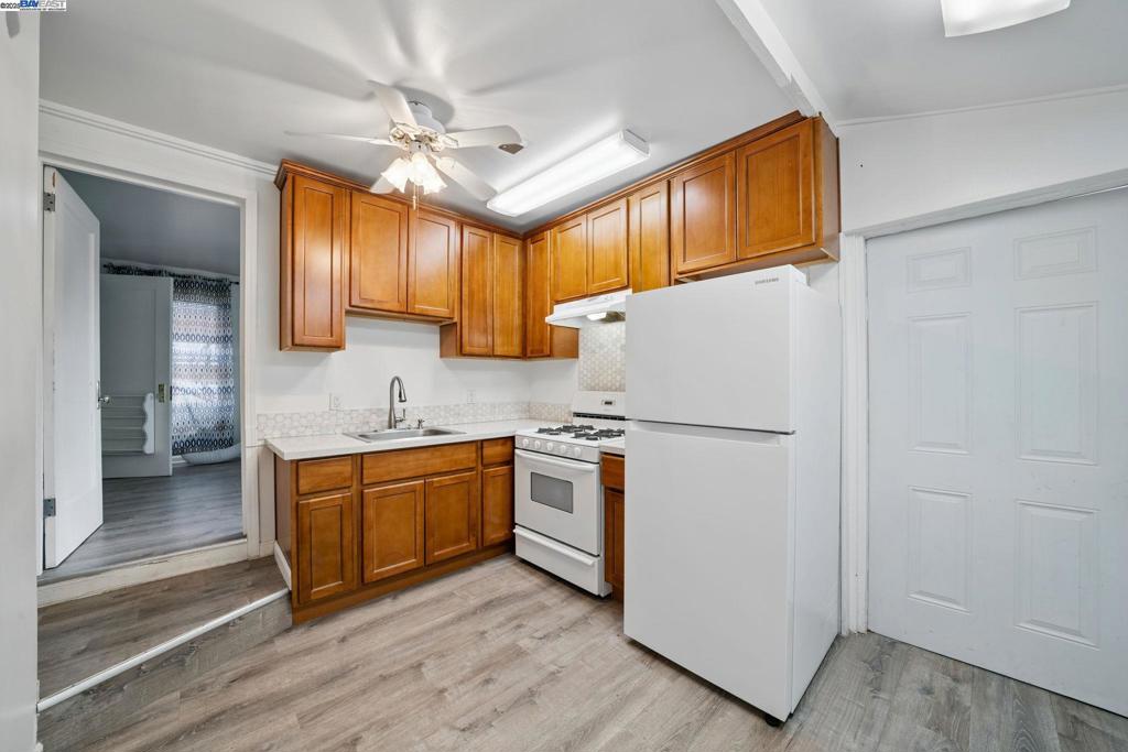 OLD NORTH SIDE - Residential