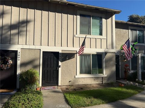 Photo of 3807 Abbey Way, La Verne, CA 91750 (MLS # PW25248180) Photo of 3807 Abbey Way, La Verne, CA 91750 (MLS # PW25248180)