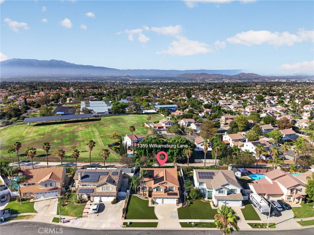 1359 Williamsburg Lane
