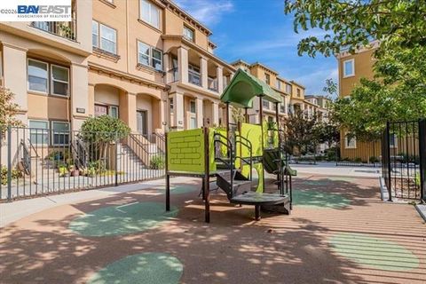 Photo of 5604 5604 Pandorea Ter Ter, Newark, CA 94560 (MLS # 41125744)