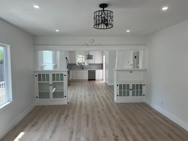 1275 N Farris Avenue