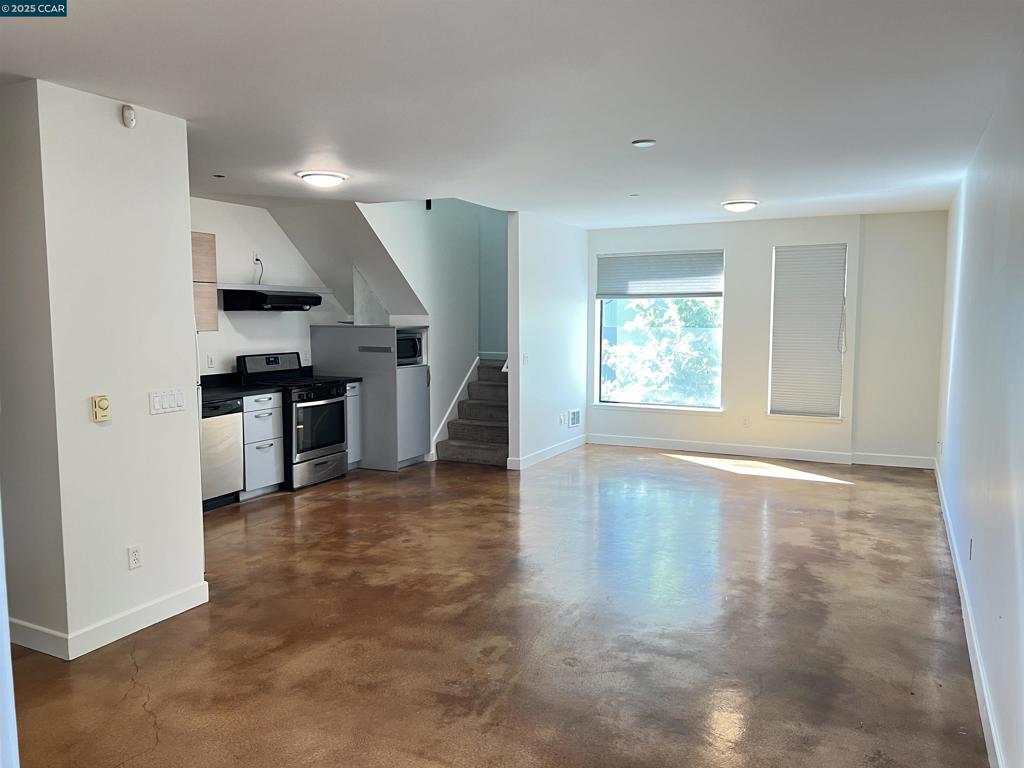 GOLDENGATE - Residential Lease