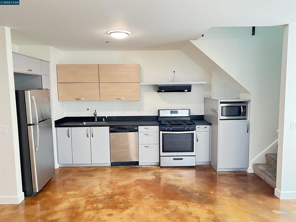 GOLDENGATE - Residential Lease