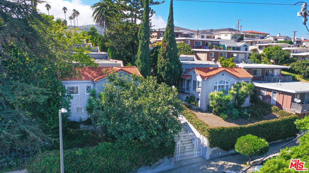 801 Oro Terrace