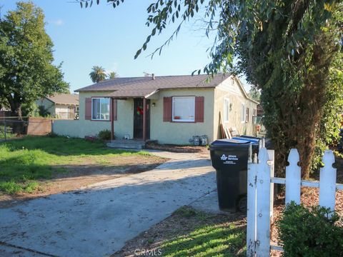 848 Laurel Pomona CA 91768