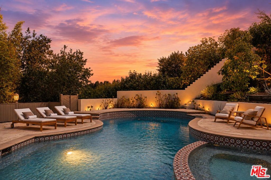 Photo of 9830 Beeson Drive, Los Angeles, CA 90210 (MLS # 26873731)