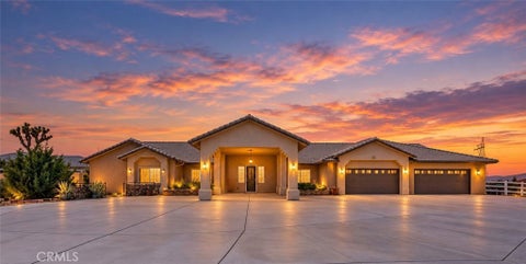 Photo of 8242 Aster Road, Oak Hills, CA 92344 (MLS # HD26207132)