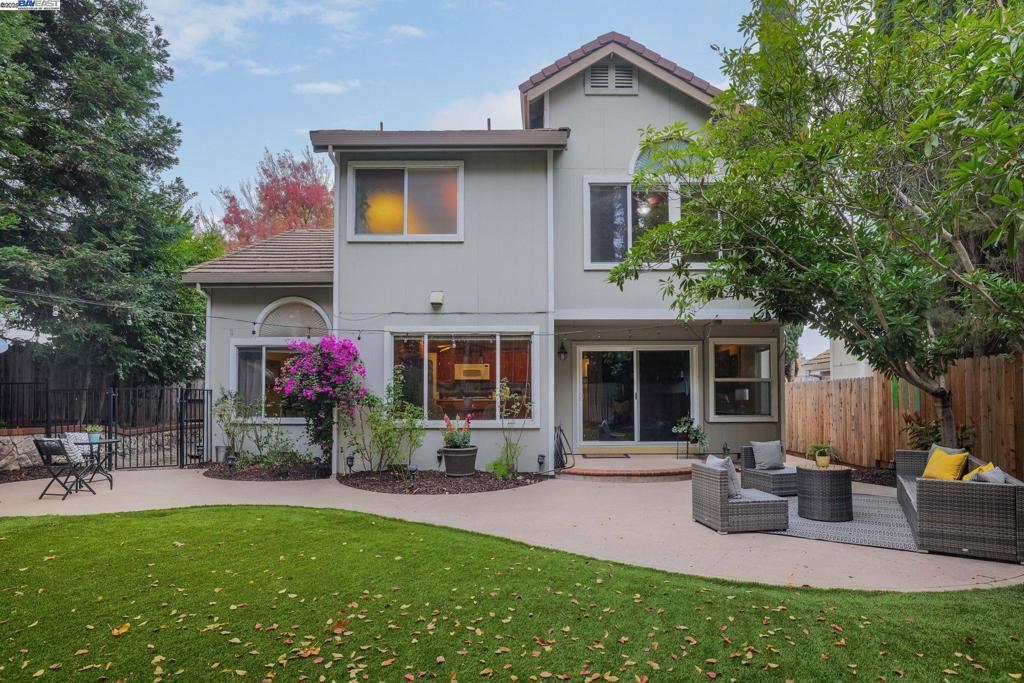 WILD HORSE - Residential