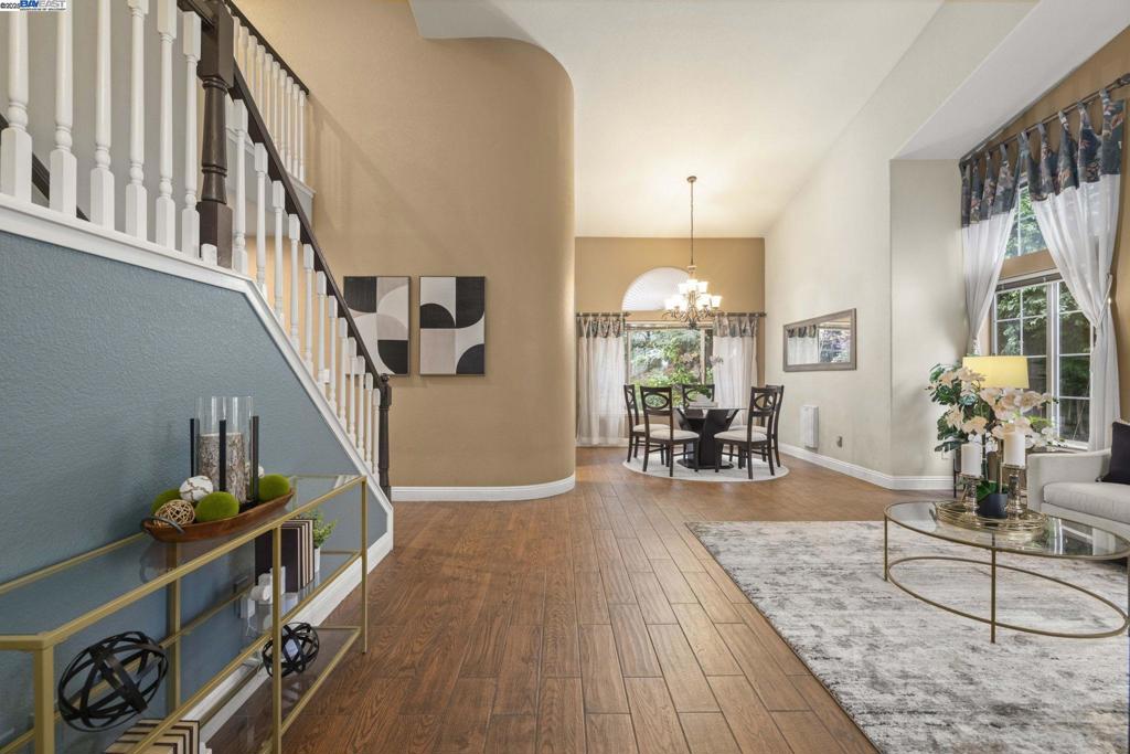 WILD HORSE - Residential