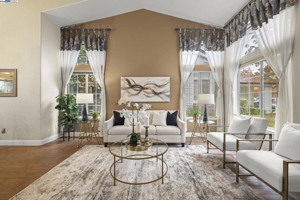 WILD HORSE - Residential