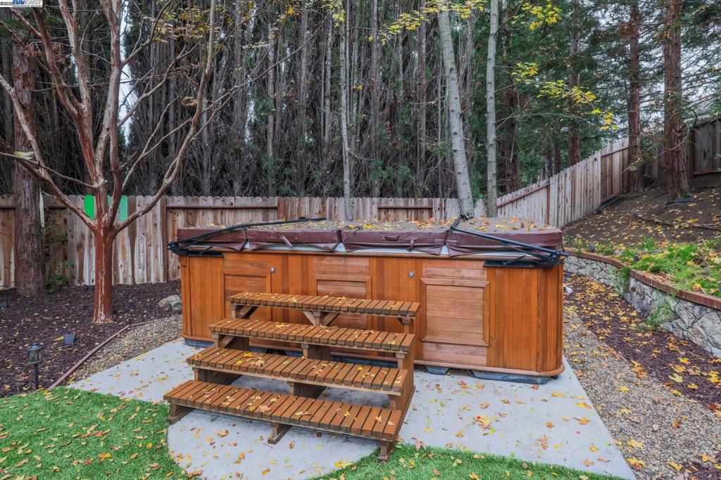 WILD HORSE - Residential