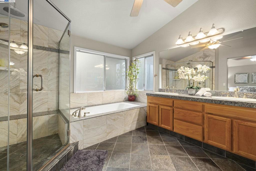 WILD HORSE - Residential