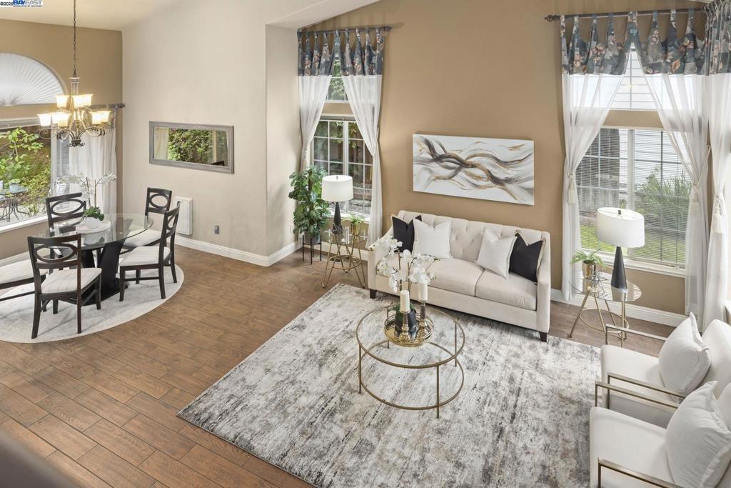 WILD HORSE - Residential