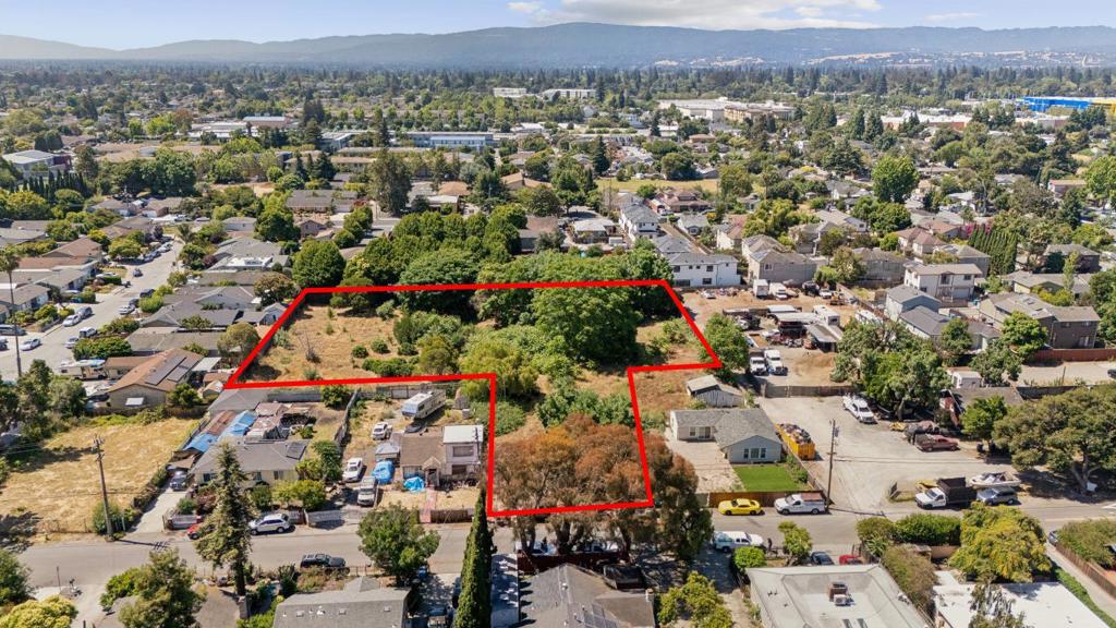 Photo 1 of 5 — 990 Garden Street, East Palo Alto, CA 94303