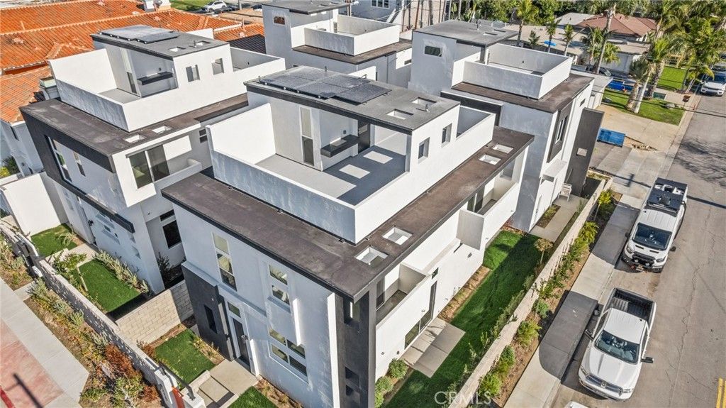 Photo of 3215 S El Camino Real Real, San Clemente, CA 92672 (MLS # PW26008710)