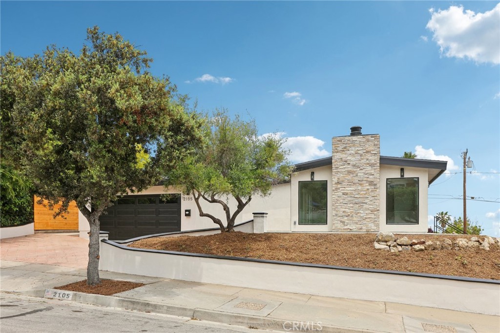2105 Noble View Drive