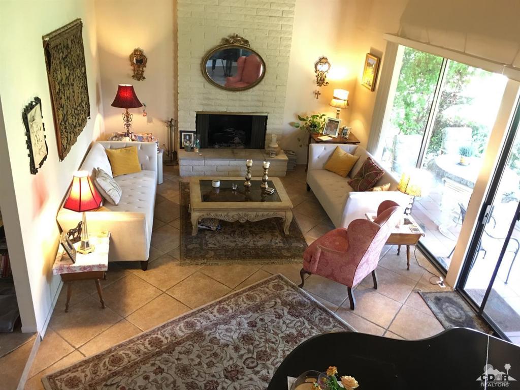 Los Cocos - Residential Lease