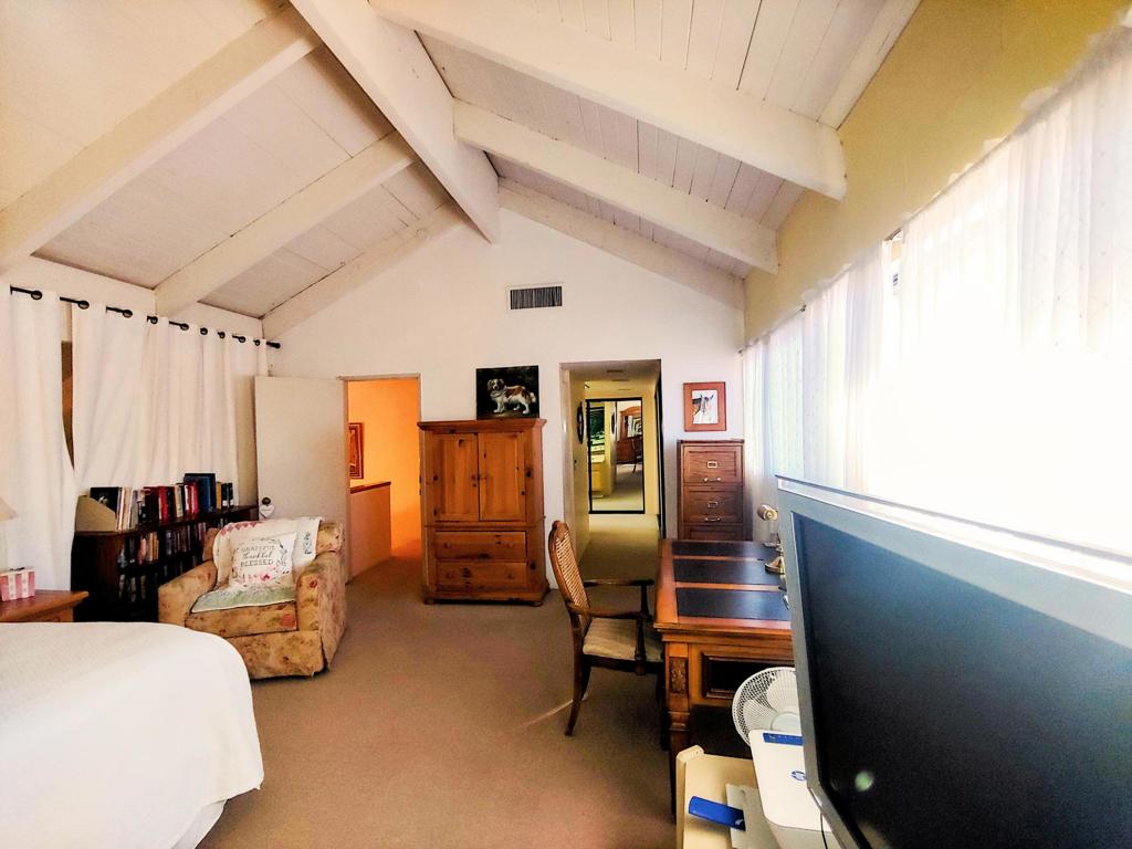 Los Cocos - Residential Lease