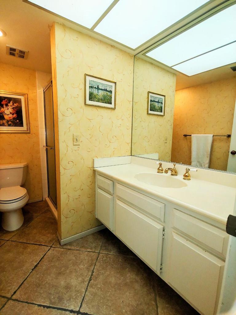 Los Cocos - Residential Lease