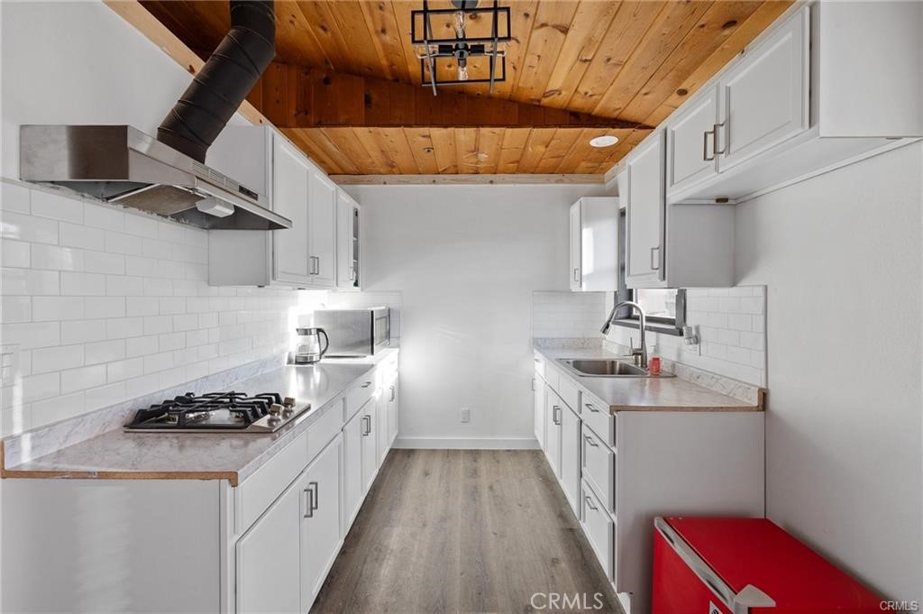 46417 Kings Canyon Road