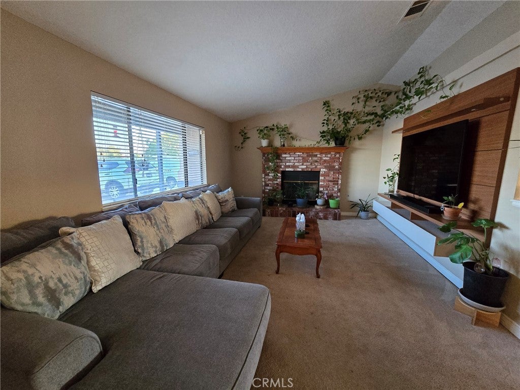 7728 Oakwood