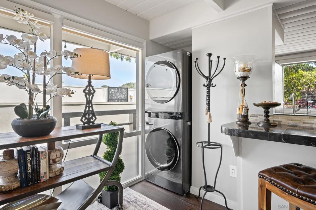 Del Mar - Residential Lease