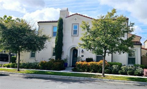 Photo of 137 Hemisphere, Irvine, CA 92618 (MLS # PW26084796)