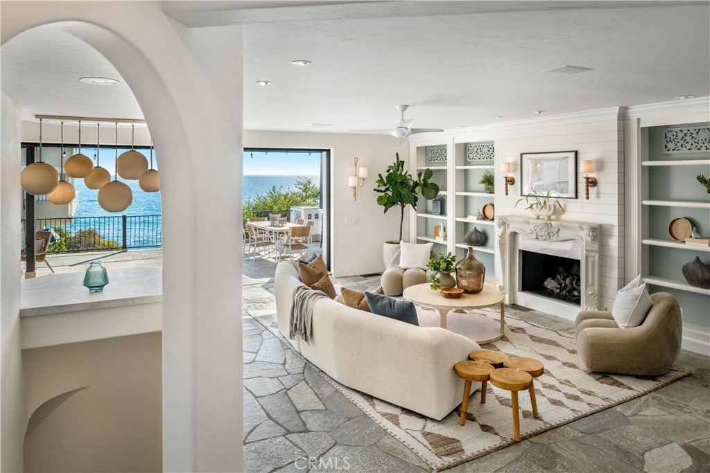 675 Cliff Drive