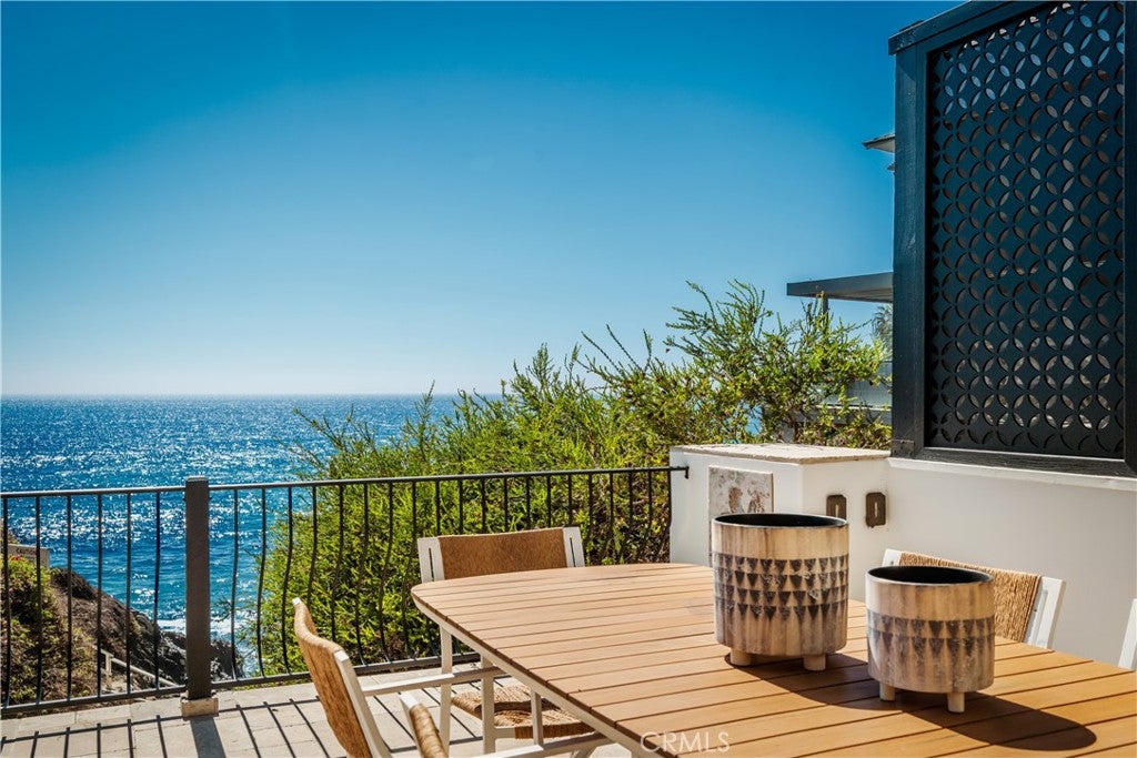 675 Cliff Drive