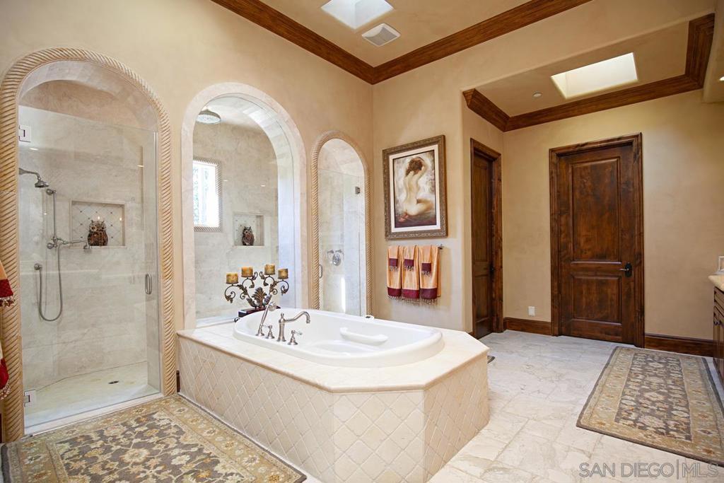 Rancho Santa Fe - Residential