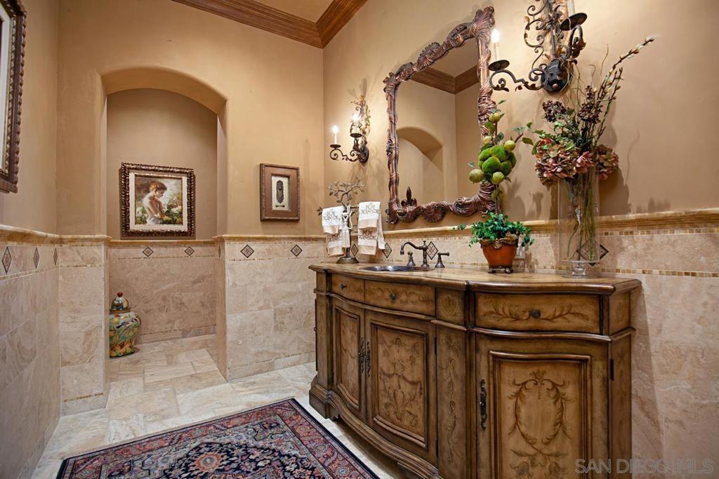 Rancho Santa Fe - Residential