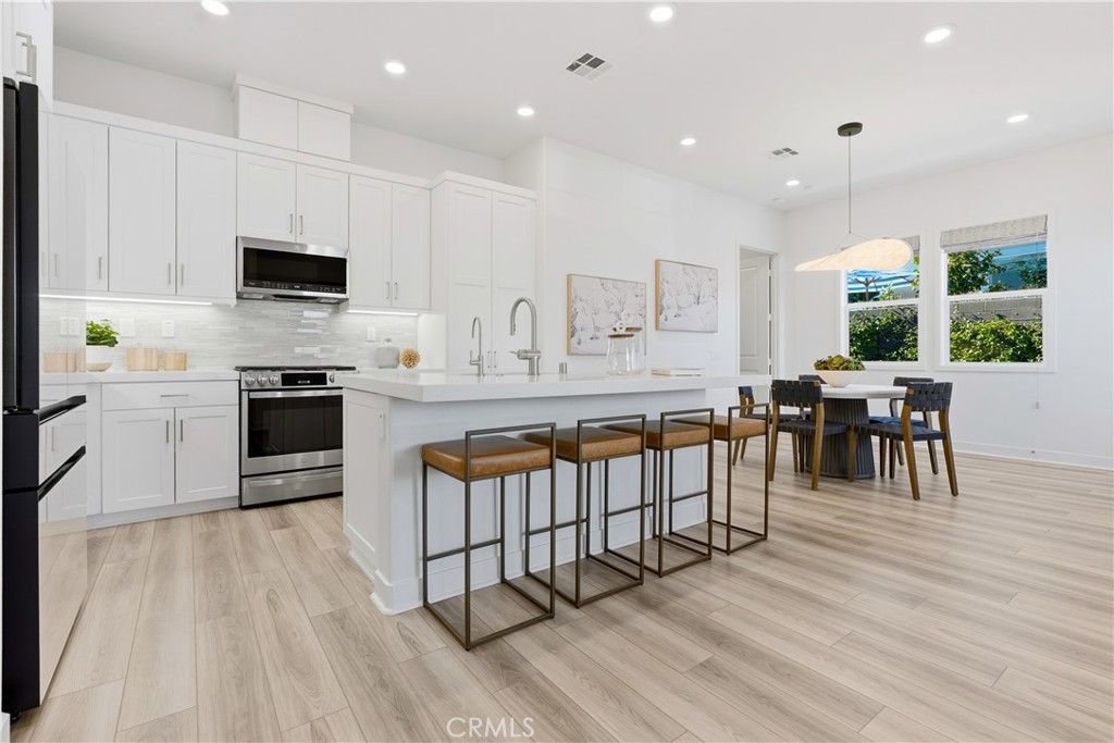 Photo of 790 Sunrise Road, Rancho Mission Viejo, CA 92694 (MLS # OC25273648)