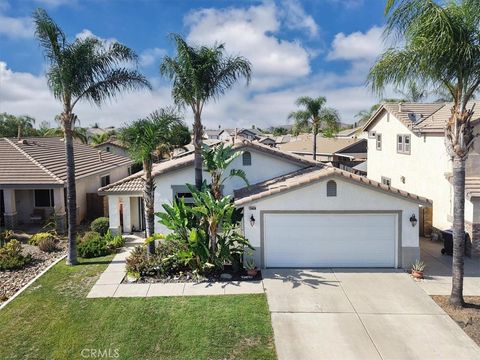 Photo of 26838 Mountain Glen DR, Menifee, CA 92584 (MLS # SW26161341)
