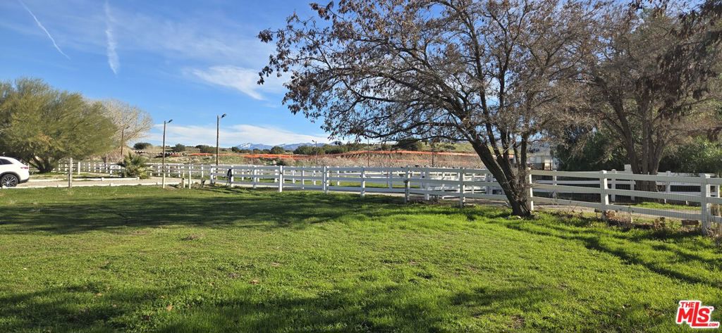 36300 Sierra Highway