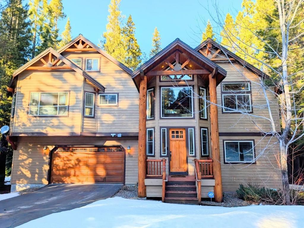 Photo of 1528 Chippewa Street, South Lake Tahoe, CA 96150 (MLS # ML82024813)