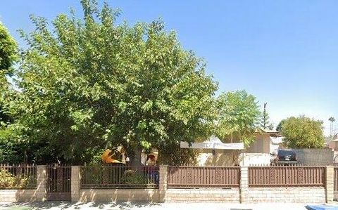 Photo of 8766 Tilden Avenue #1, Panorama City, CA 91402 (MLS # IV25243913)