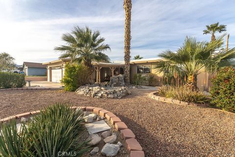 Photo of 1900 Desoto St, Needles, CA 92363 (MLS # JT26022935)