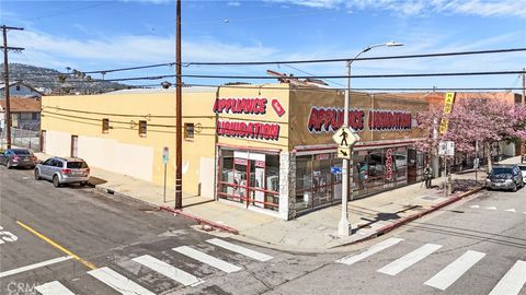 Photo of 1141 S Pacific Ave, San Pedro, CA 90731 (MLS # PW26036042)