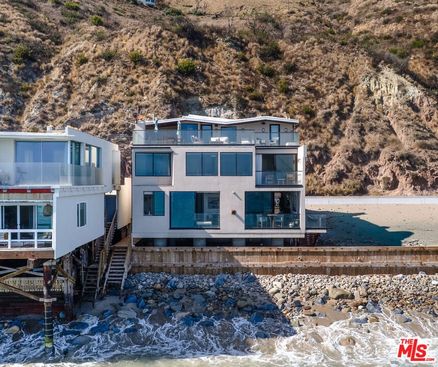 20630 Pacific Coast Highway