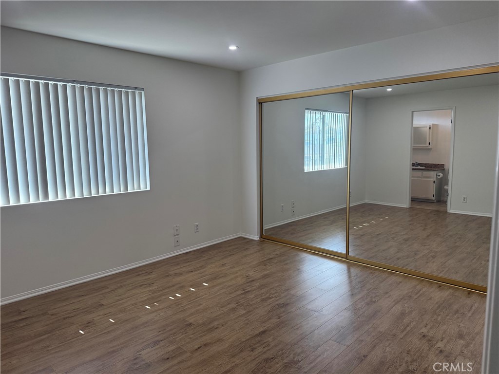 437 Richmond Street 4