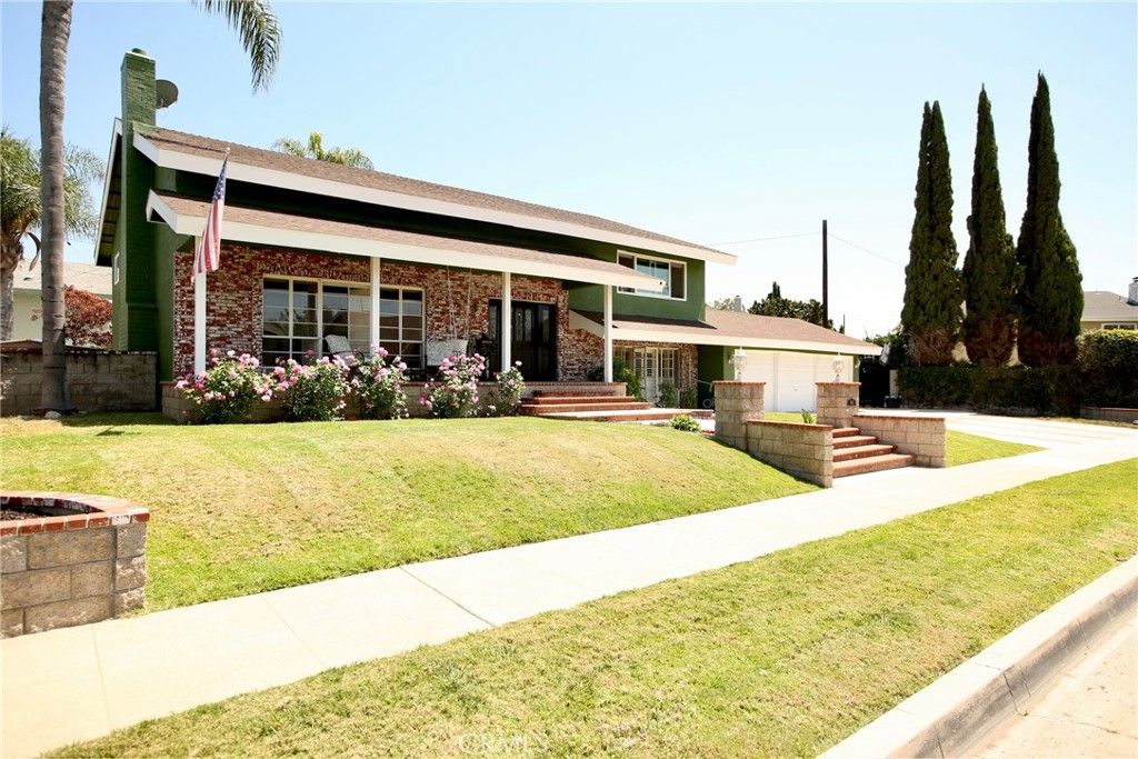 Photo of 1893 N Fern Street, Orange, CA 92867 (MLS # PW26102026)