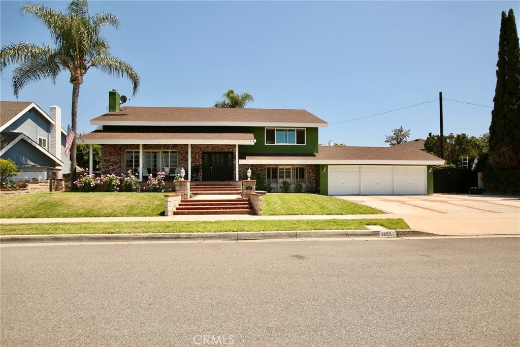 1893 N Fern Street