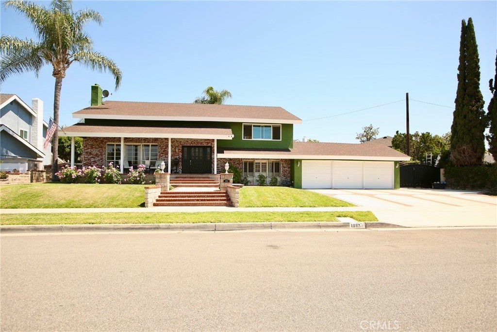 1893 N Fern Street