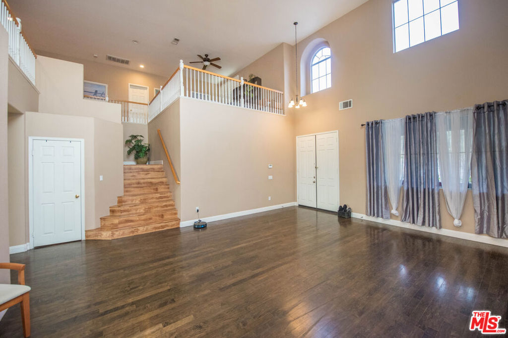 1244 Tesoro Way