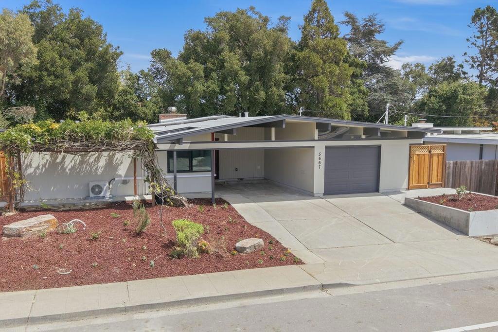 5667 Greenridge Road